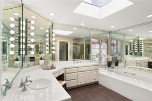 Single Family Residence, 18811 Ridgeview cir, Villa Park, CA 92861 - 22