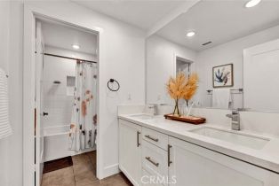 Condominium, 16332 Dawn way, Tustin, CA 92782 - 12