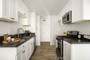 Condominium, 700 La Veta ave, Orange, CA 92868 - 10