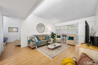 Condominium, 13741 Annandale dr, Seal Beach, CA 90740 - 9