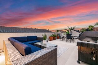 Single Family Residence, 212 2nd st, Seal Beach, CA 90740 - 41