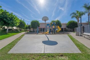 Condominium, 700 La Veta ave, Orange, CA 92868 - 10