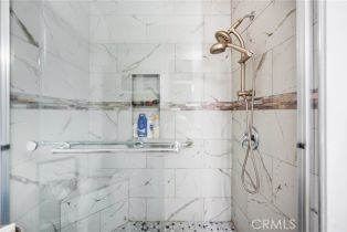 Condominium, 700 La Veta ave, Orange, CA 92868 - 5