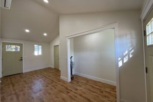 Single Family Residence, 10534 Louisiana ave, Wilshire Corridor, CA 90025 - 14