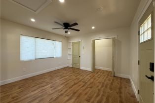 Single Family Residence, 10534 Louisiana ave, Wilshire Corridor, CA 90025 - 23