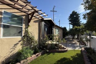 Single Family Residence, 10534 Louisiana ave, Wilshire Corridor, CA 90025 - 35