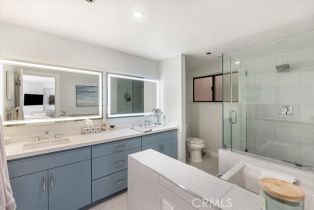 Condominium, 130 The Village, Redondo Beach, CA 90277 - 31