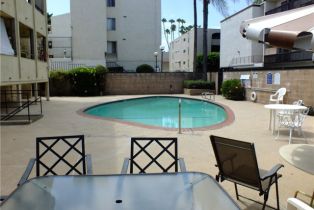 Condominium, 5339 Newcastle ave, Encino, CA 91316 - 18