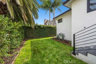 Single Family Residence, 1637 1st st, Manhattan Beach, CA 90266 - 15