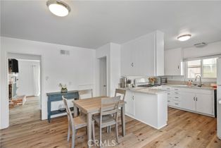 Single Family Residence, 221 2nd st, Manhattan Beach, CA 90266 - 13