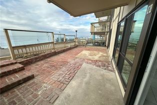 Condominium, 625 Esplanade, Redondo Beach, CA 90277 - 4