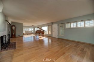 Residential Income, 2700 Highland ave, Manhattan Beach, CA 90266 - 8