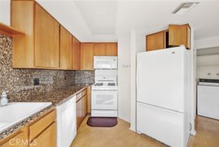 Condominium, 412 Kenwood st, Glendale, CA 91206 - 16