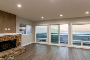 Single Family Residence, 304 The Strand, Manhattan Beach, CA 90266 - 12