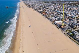 Single Family Residence, 304 The Strand, Manhattan Beach, CA 90266 - 56