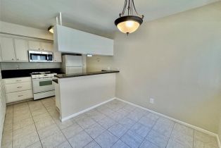 Apartment, 7838 Manchester ave, Playa Del Rey , CA 90293 - 4