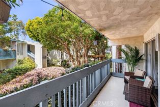 Condominium, 649 Prospect ave, Redondo Beach, CA 90277 - 11