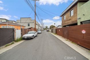 Residential Income, 740 Brooks ave, Venice, CA 90291 - 5