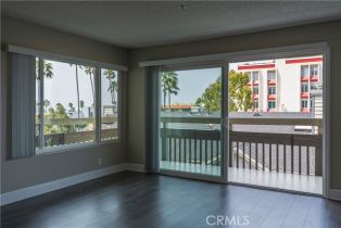 Condominium, 230 Catalina ave, Redondo Beach, CA 90277 - 6