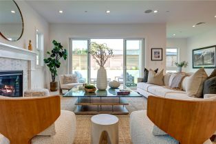 Single Family Residence, 2710 182nd pl, Redondo Beach, CA 90278 - 4