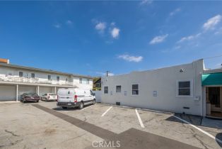 Residential Income, 717 Pacific Coast, Redondo Beach, CA 90277 - 7