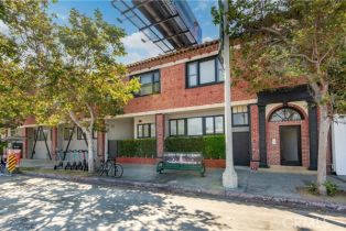 Residential Income, 923 Venice blvd, Venice, CA 90291 - 4