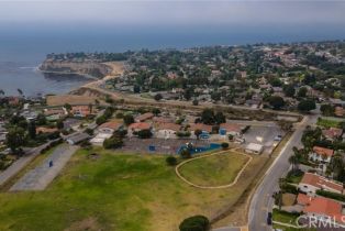 Single Family Residence, 2641 Via Pacheco, Palos Verdes Estates, CA 90274 - 27