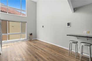 Condominium, 565 Esplanade, Redondo Beach, CA 90277 - 5