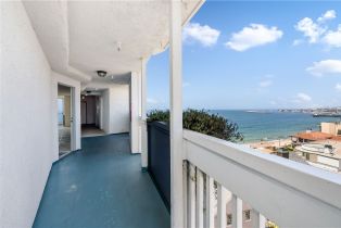 Condominium, 615 Esplanade, Redondo Beach, CA 90277 - 6