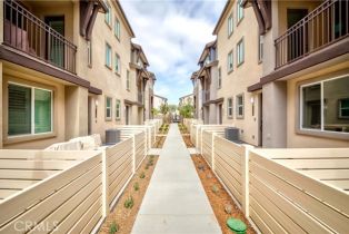 Townhouse, 7123 Ryder ln, Gardena, CA 90248 - 5