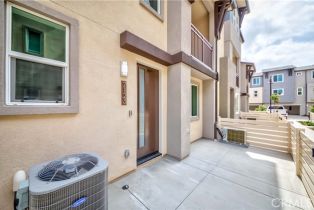 Townhouse, 7123 Ryder ln, Gardena, CA 90248 - 9