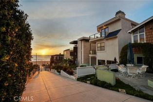 Single Family Residence, 125 3rd st, Manhattan Beach, CA 90266 - 66