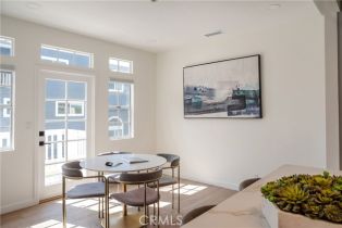 Townhouse, 702 Broadway, Redondo Beach, CA 90277 - 10