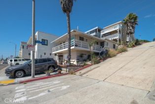 Residential Income, 303 42nd st, Manhattan Beach, CA 90266 - 4