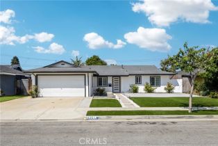 Single Family Residence, 16351 Hollywood lane, Huntington Beach, CA 92649 - 2