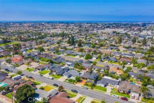 Single Family Residence, 16351 Hollywood lane, Huntington Beach, CA 92649 - 30