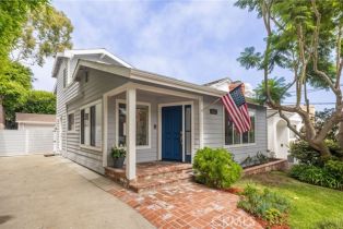 Single Family Residence, 857 11th ST, Manhattan Beach, CA  Manhattan Beach, CA 90266