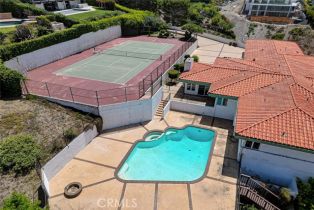 Single Family Residence, 1501 Via Coronel, Palos Verdes Estates, CA 90274 - 44