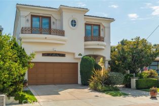 Single Family Residence, 1300 Elm ave, Manhattan Beach, CA 90266 - 2