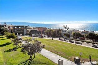 , 219 27th st, Manhattan Beach, CA 90266 - 2