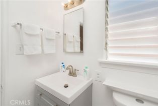 Apartment, 114 31st pl, Manhattan Beach, CA 90266 - 11