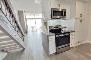 Condominium, 615 Esplanade, Redondo Beach, CA 90277 - 8