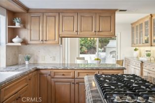 Single Family Residence, 6 Village cir, Manhattan Beach, CA 90266 - 13