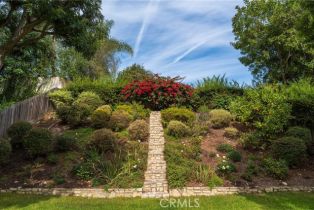 Single Family Residence, 2221 Via Alamitos, Palos Verdes Estates, CA 90274 - 35