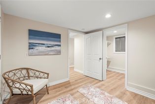 Single Family Residence, 1323 17th st, Manhattan Beach, CA 90266 - 36