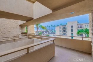 Condominium, 727 Esplanade, Redondo Beach, CA 90277 - 11