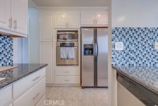 Condominium, 727 Esplanade, Redondo Beach, CA 90277 - 26