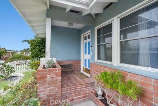 Single Family Residence, 441 Seaward rd, Corona Del Mar, CA 92625 - 3