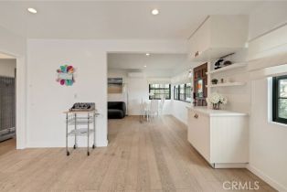 Single Family Residence, 207 Aviation blvd, Manhattan Beach, CA 90266 - 10