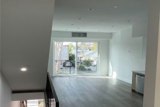 Townhouse, 5230 Tilden avenue, Sherman Oaks, CA 91401 - 10